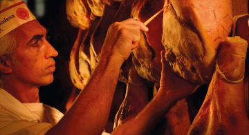 L’osso di cavallo: il segreto per capire se un prosciutto è perfetto