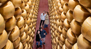 CASEIFICI APERTI: UN WEEKEND DI GUSTO CON IL PARMIGIANO REGGIANO